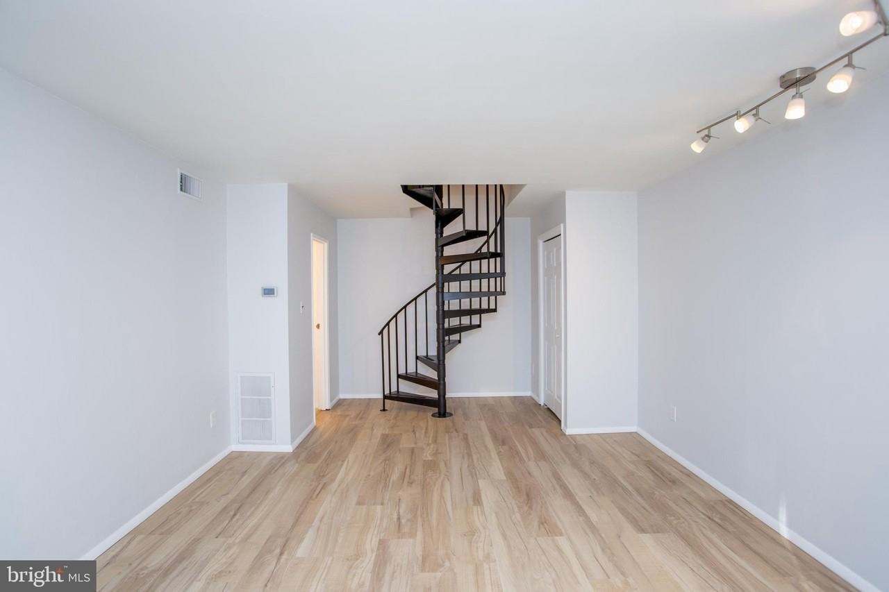 413 Brandywine Ct - Photo 6 of 33