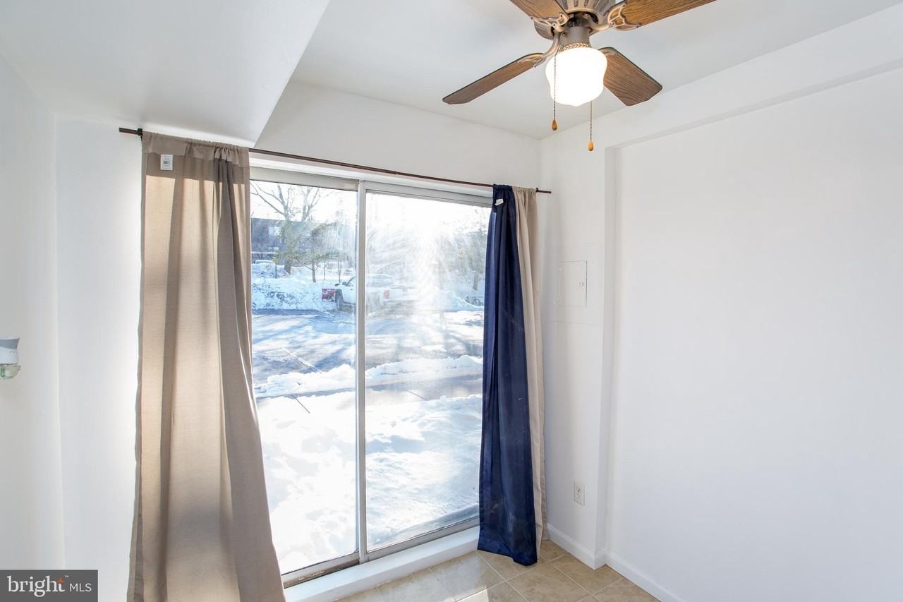 413 Brandywine Ct - Photo 7 of 33