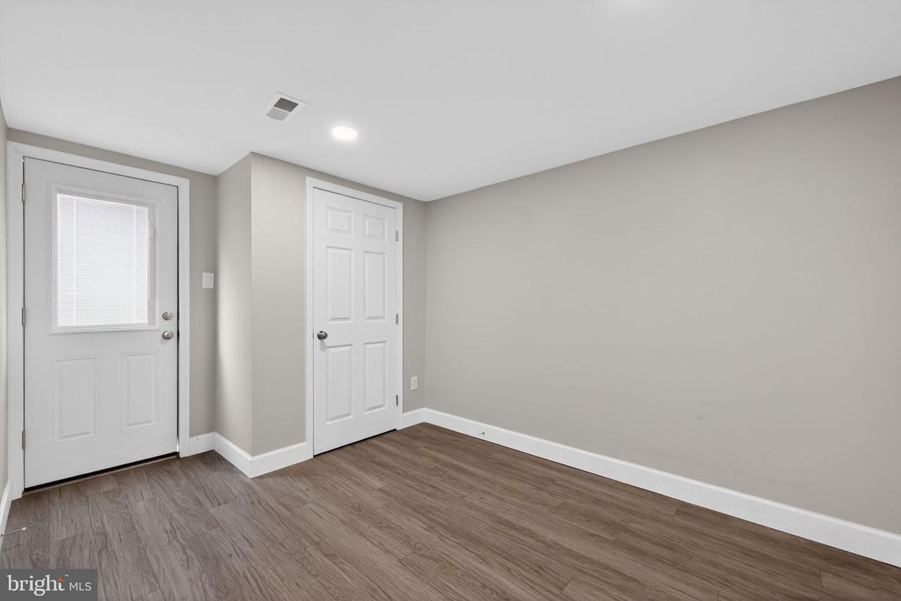 562B Hulmeville Ave - Photo 3 of 13