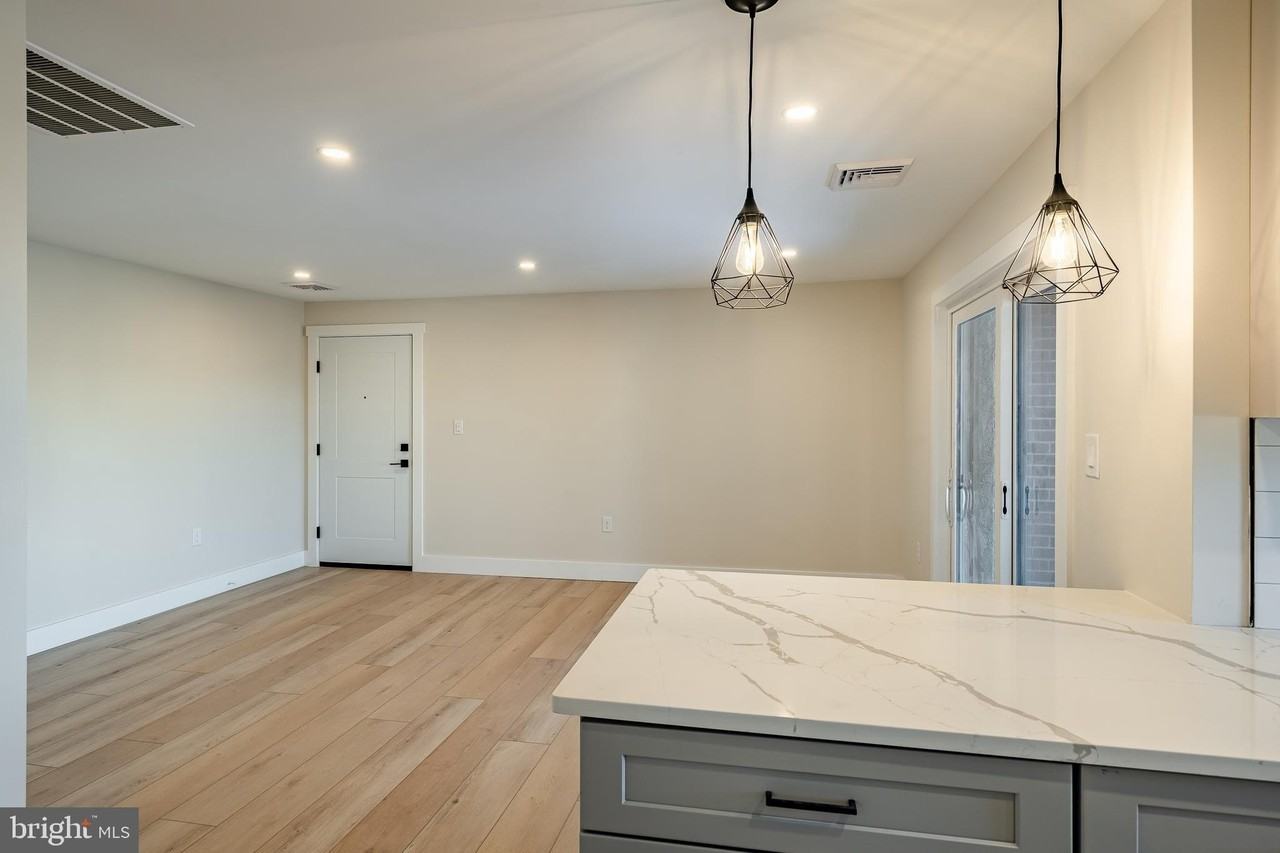 530 Washington Ave Apt 7 #7 - Photo 5 of 25