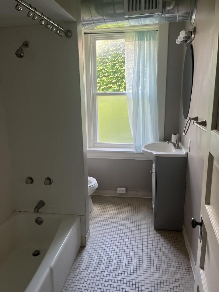 316 - 320 S. Pennsylvania Avenue - 316 #316-5 - Photo 5 of 8