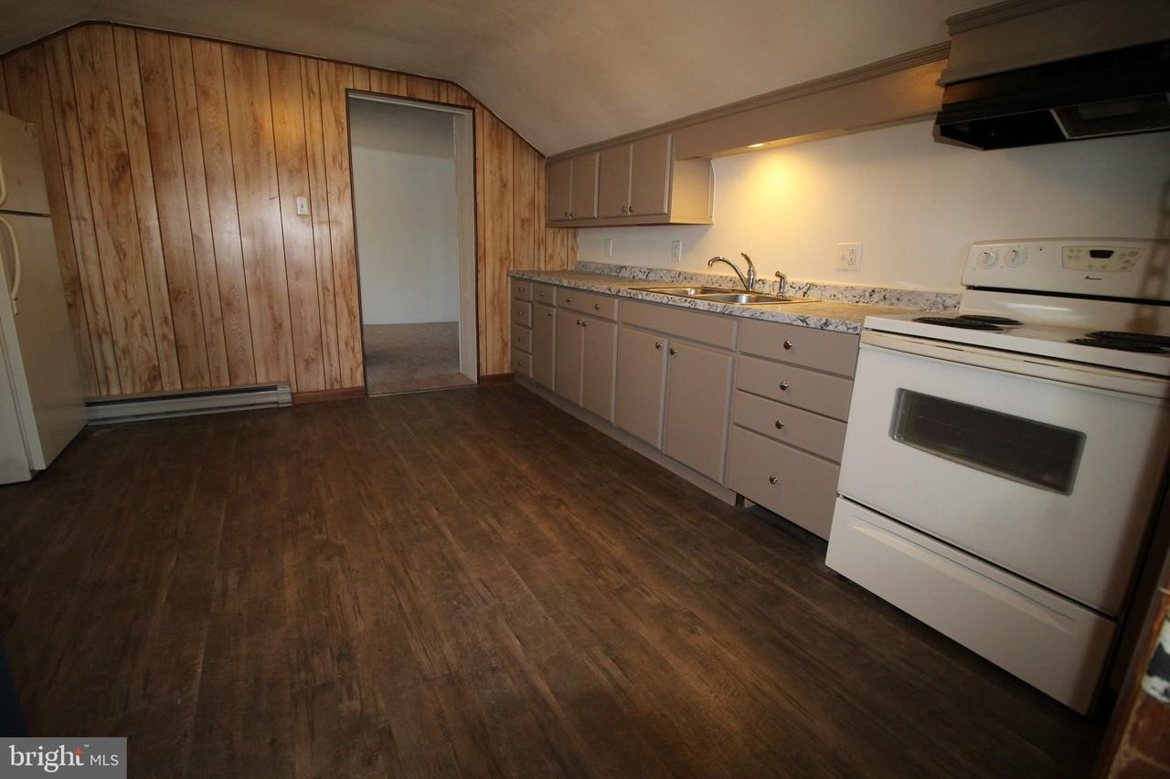 1227A Georgetown Rd - Photo 4 of 8