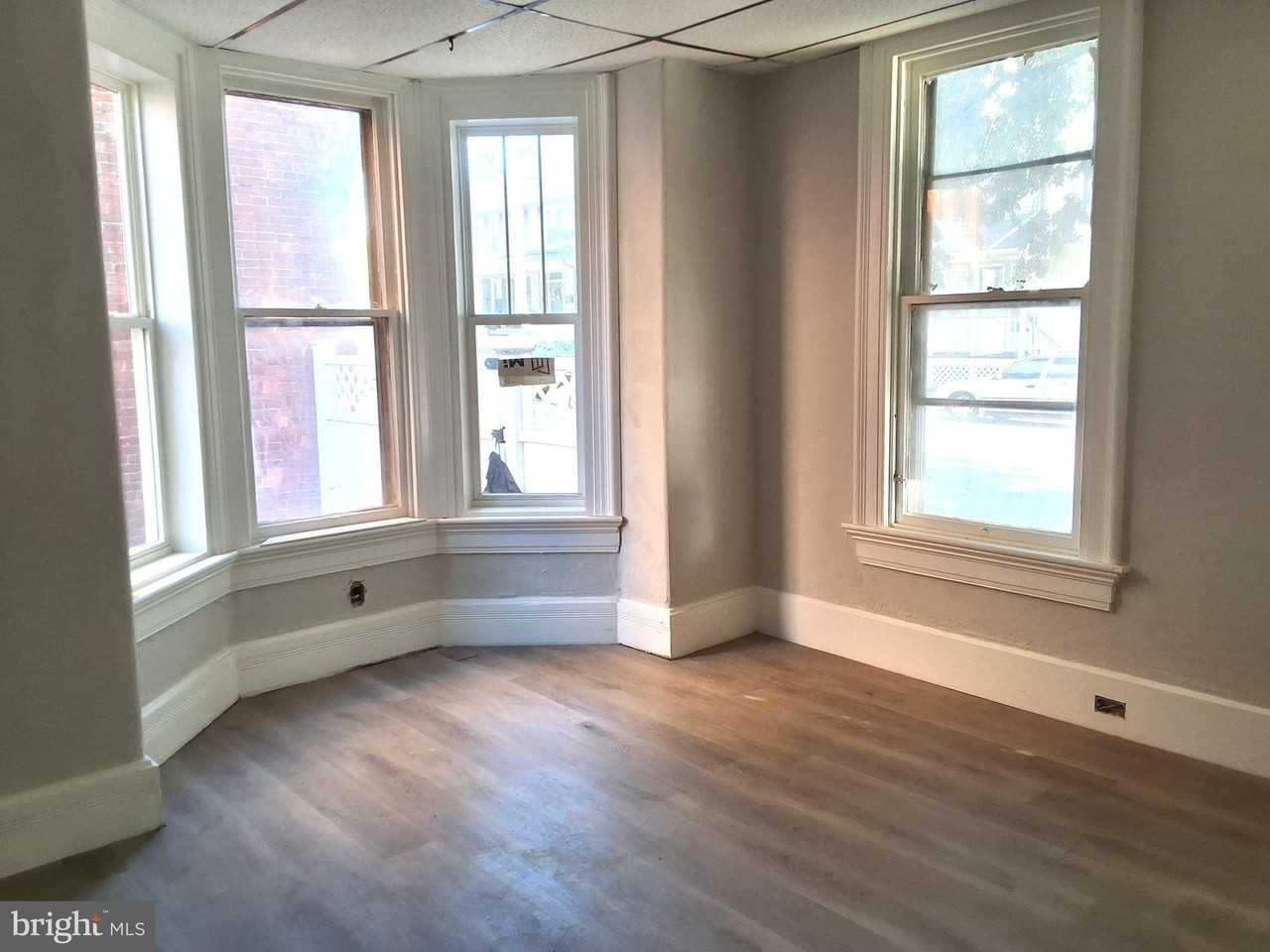 1015 Chestnut St Unit 1 #1 - Photo 4 of 16