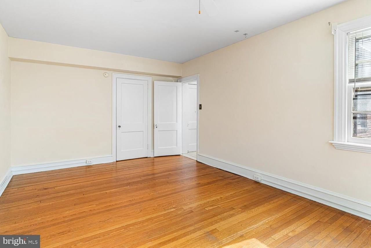 415 City Ave Unit J2 #J2 - Photo 6 of 25