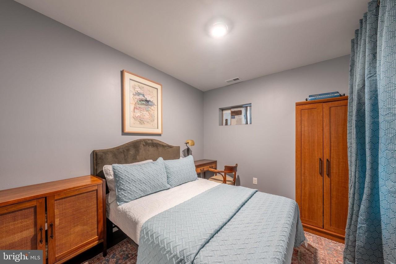 2205 Emerald St Unit 1 #1 - Photo 5 of 15