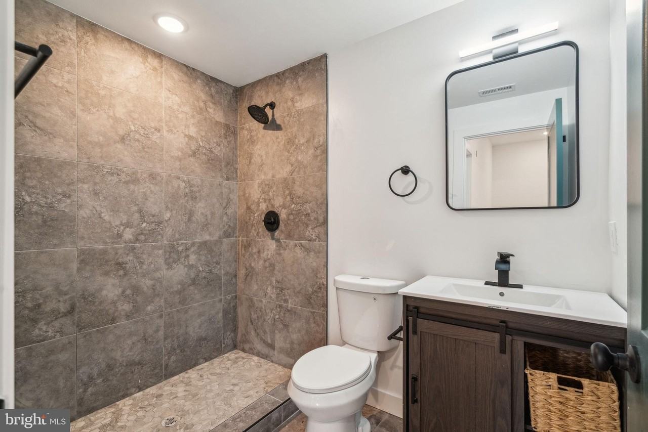 4243 Mantua Ave Unit 4 #4 - Photo 6 of 12