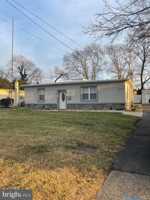 featured image of 3901 Richmond St