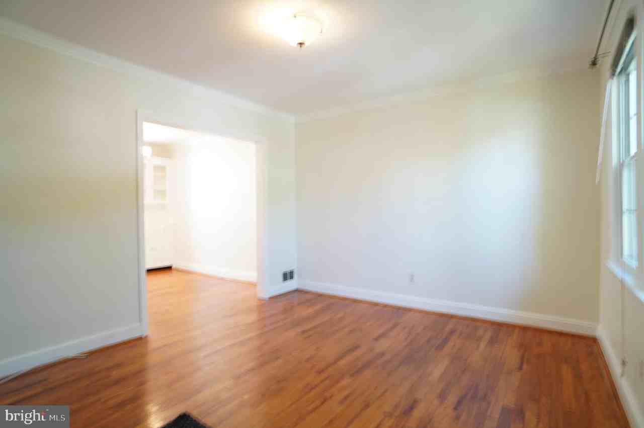 2161 N Brandywine St - Photo 5 of 22