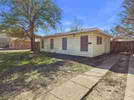 featured image of 608 Highlands St #1