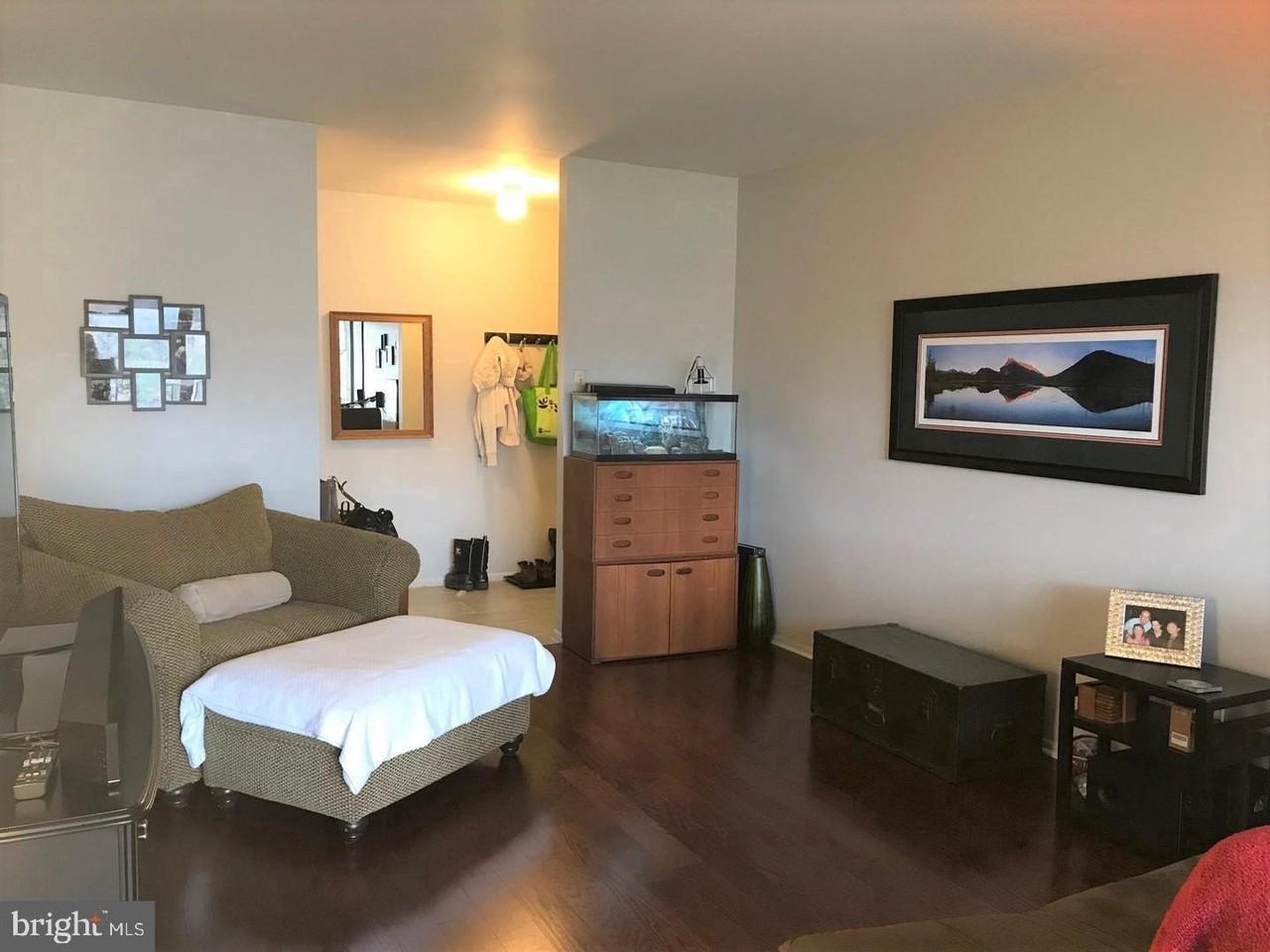 2068 Royal Fern Ct Apt 12b #12B - Photo 5 of 9