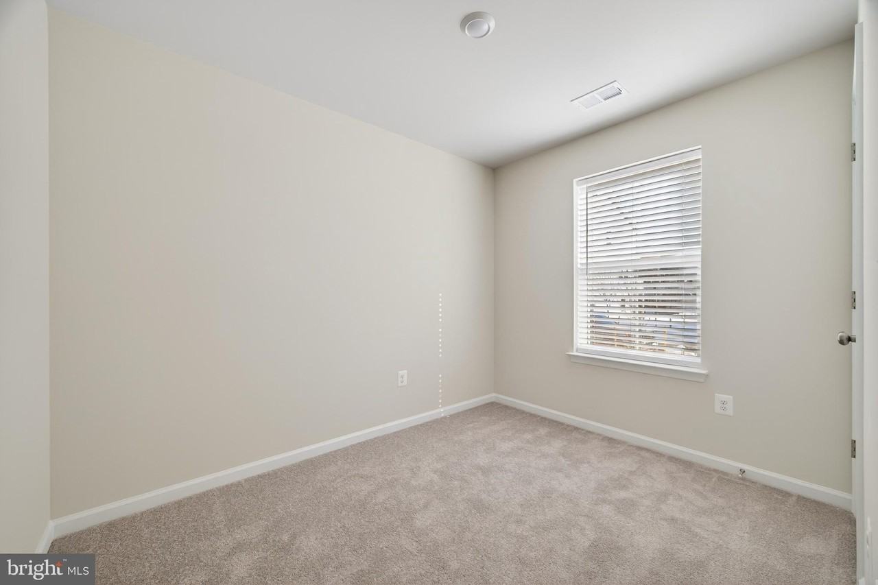 63 Rolling Branch Dr - Photo 4 of 39