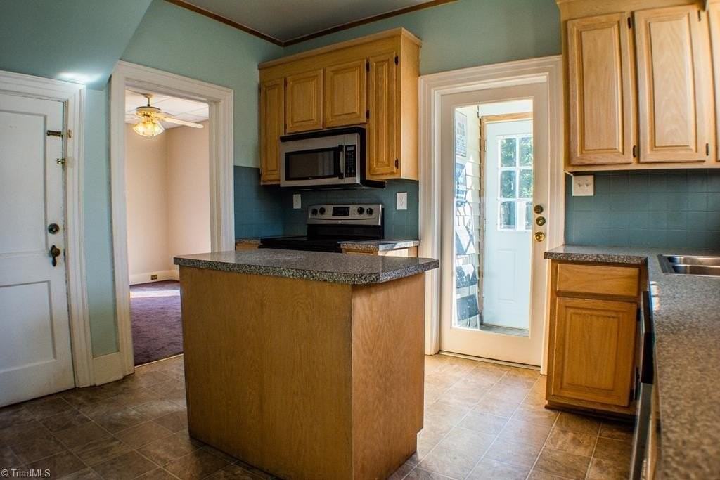 617 Gales Ave - Photo 6 of 14