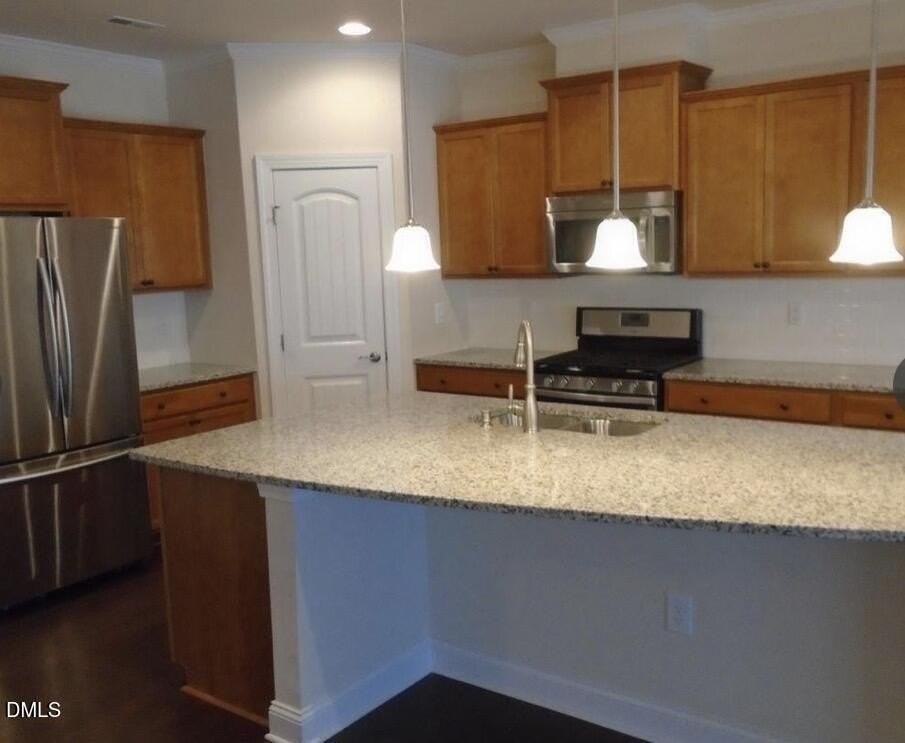 234 Daymire Glen Ln - Photo 2 of 11