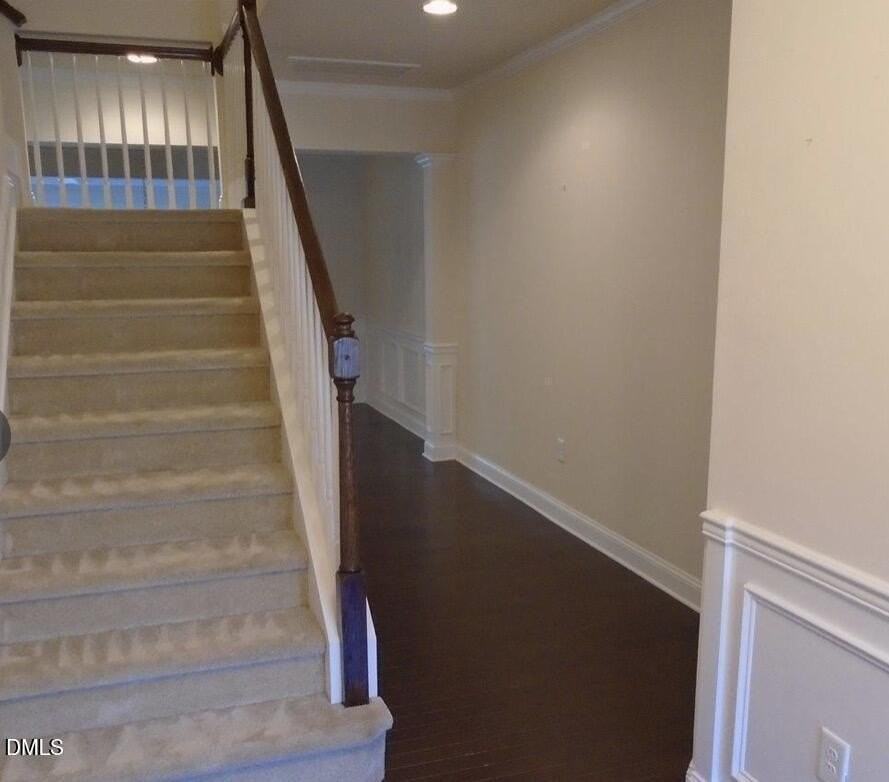 234 Daymire Glen Ln - Photo 5 of 11