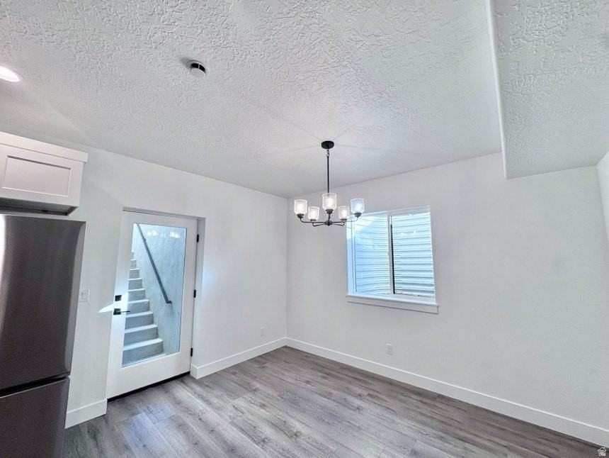 1436 E 820 N - Photo 2 of 18