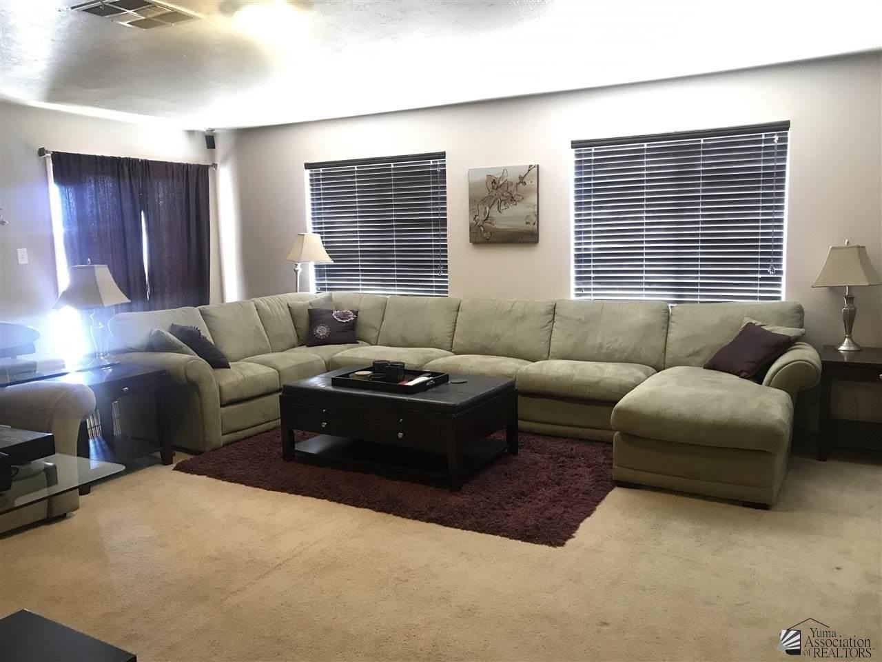 6243 E 45th Ln - Photo 5 of 11