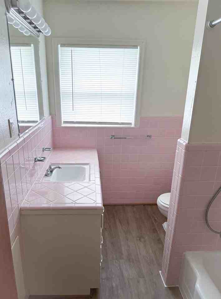 1203 Batts St #1 - Photo 6 of 19