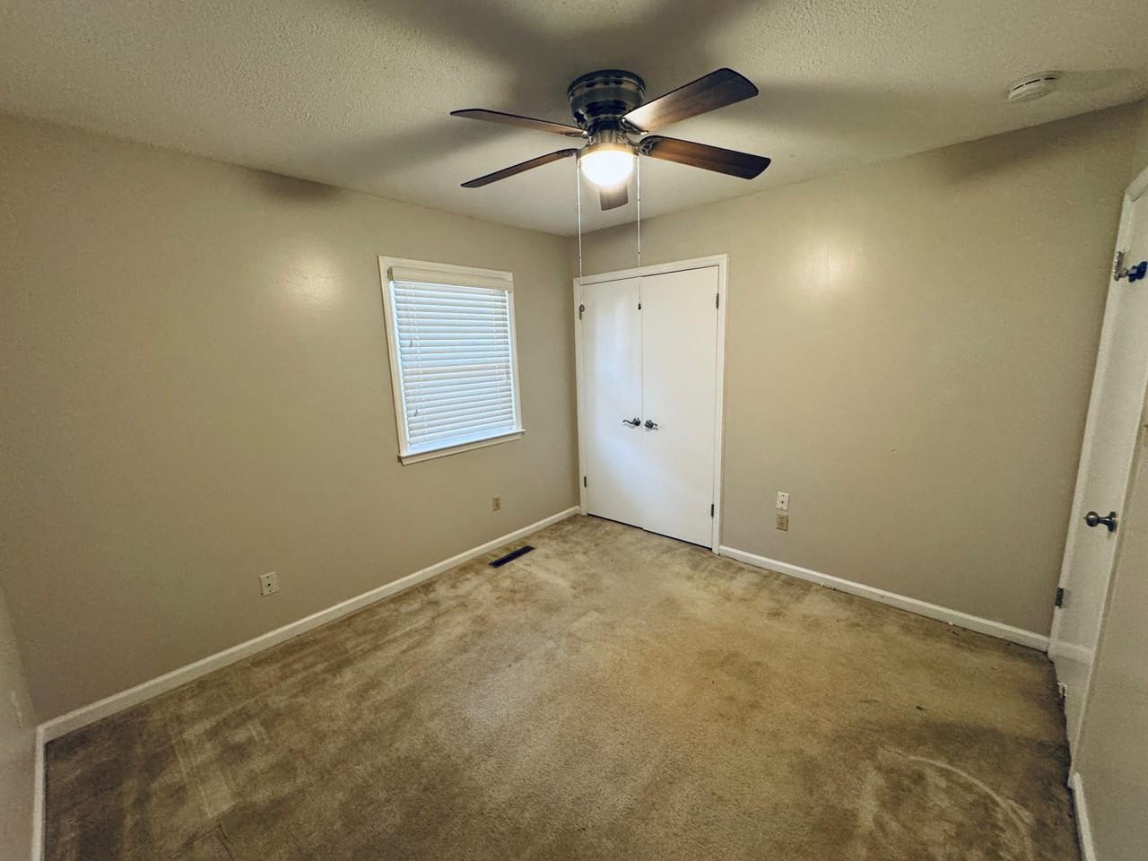 5301 Yardley Ter #C - Photo 7 of 15