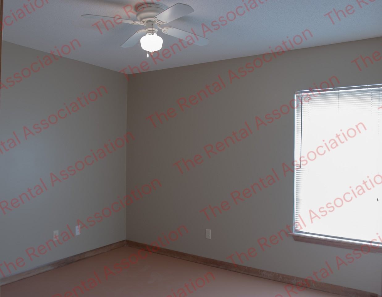 1047 Sanders Ln #1 - Photo 6 of 16