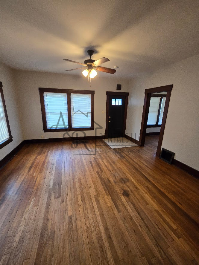 112 W Quincy St #1 - Photo 7 of 17