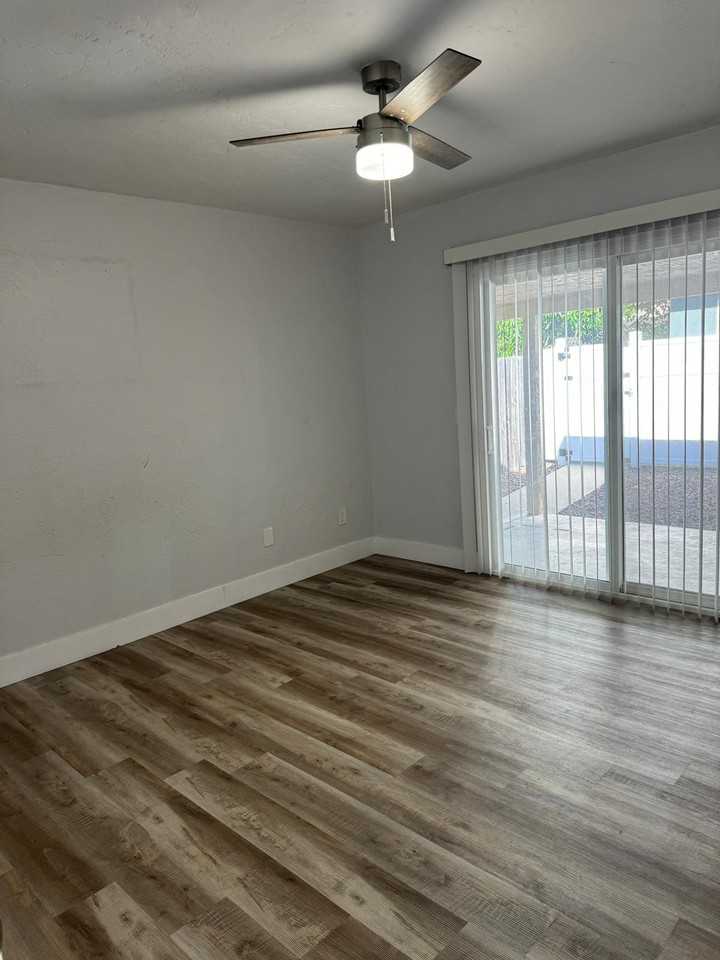 1141 Granger St #1 - Photo 7 of 13