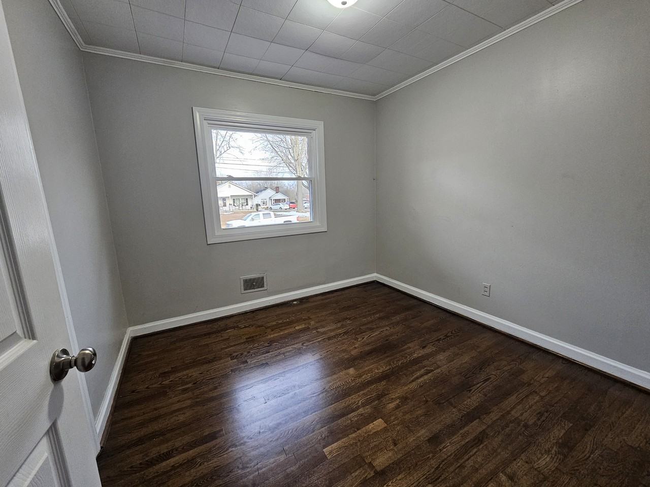 500 S Mountain St #1 - Photo 7 of 14