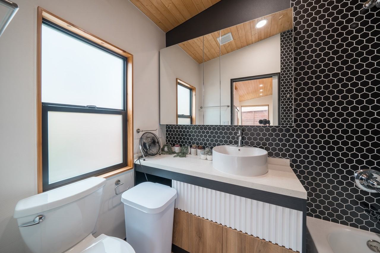 3330 Nile St #1 - Photo 4 of 18