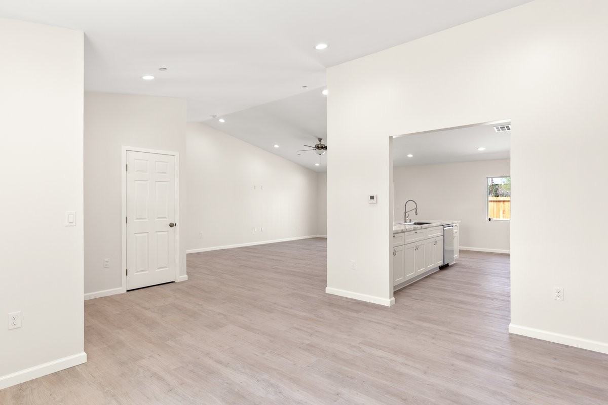 21471 Reed Pl #1 - Photo 4 of 16