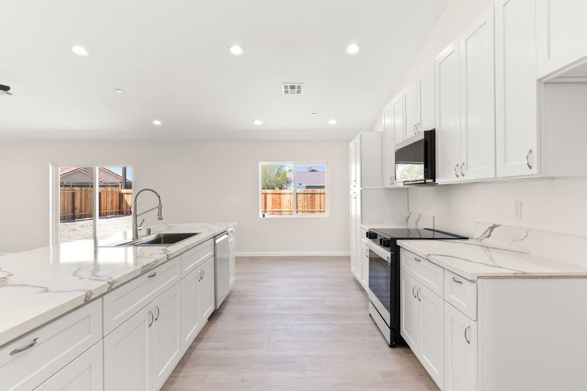 21471 Reed Pl #1 - Photo 5 of 16