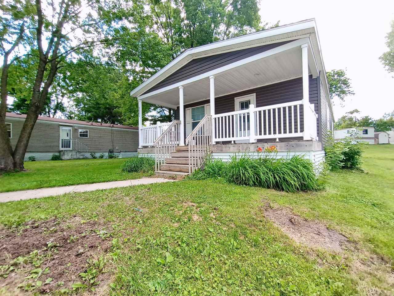 2005 Falcon Ter Nw #299 - Photo 4 of 39