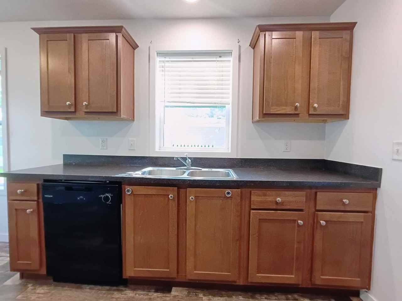 2005 Falcon Ter Nw #299 - Photo 7 of 39