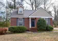 1080 Maple Cir #1 - Photo 1 of 1