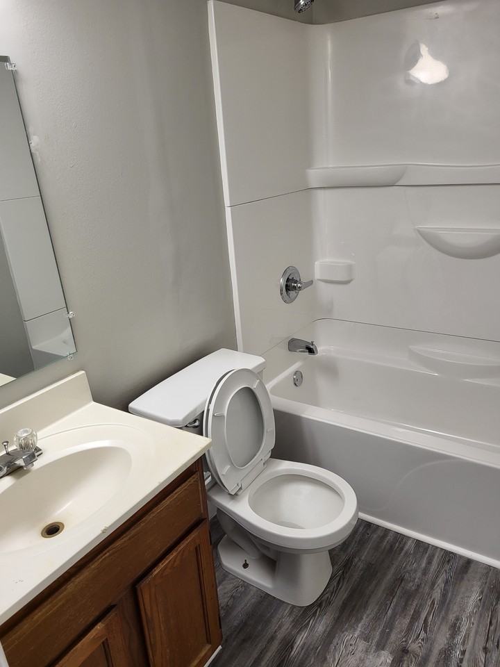 188 S Killarney Ln #6 - Photo 7 of 8