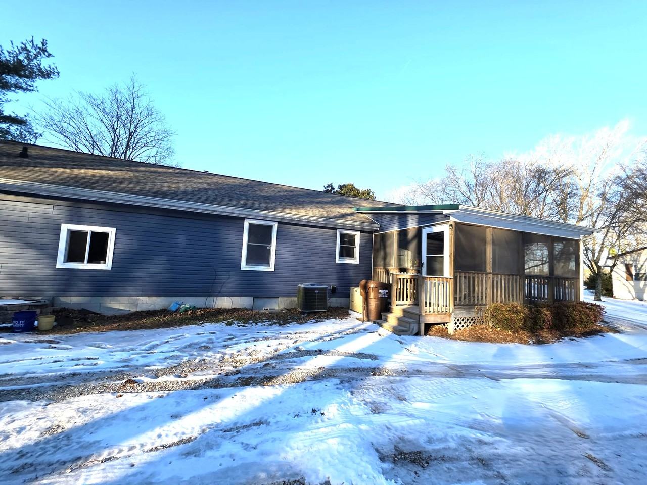 29325 W Line Rd #1 - Photo 5 of 41