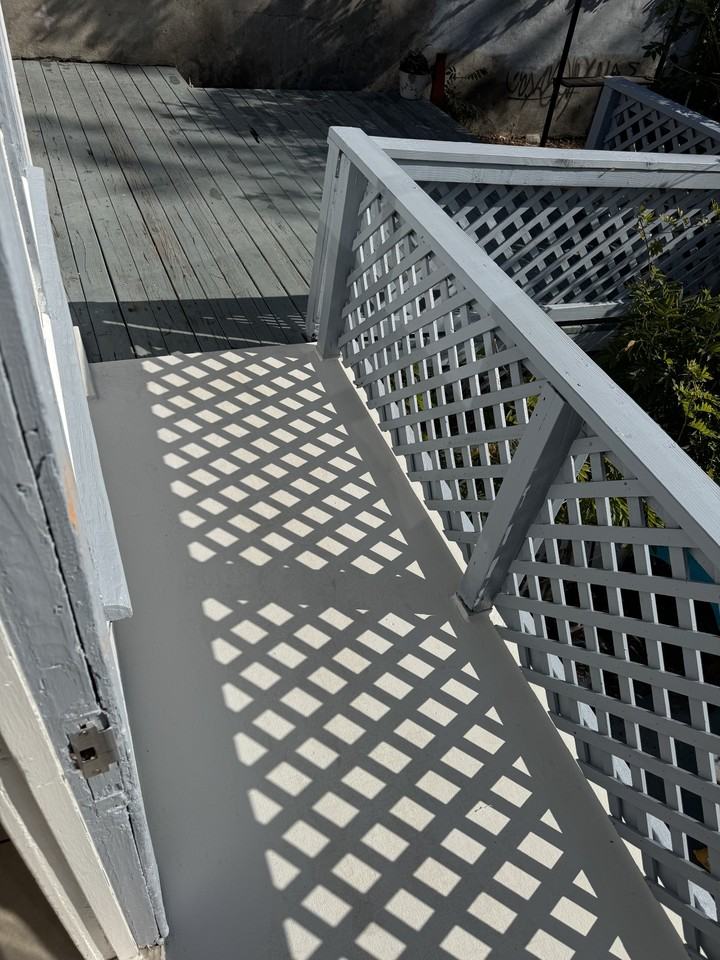 2813 Elm St #1 - Photo 6 of 11