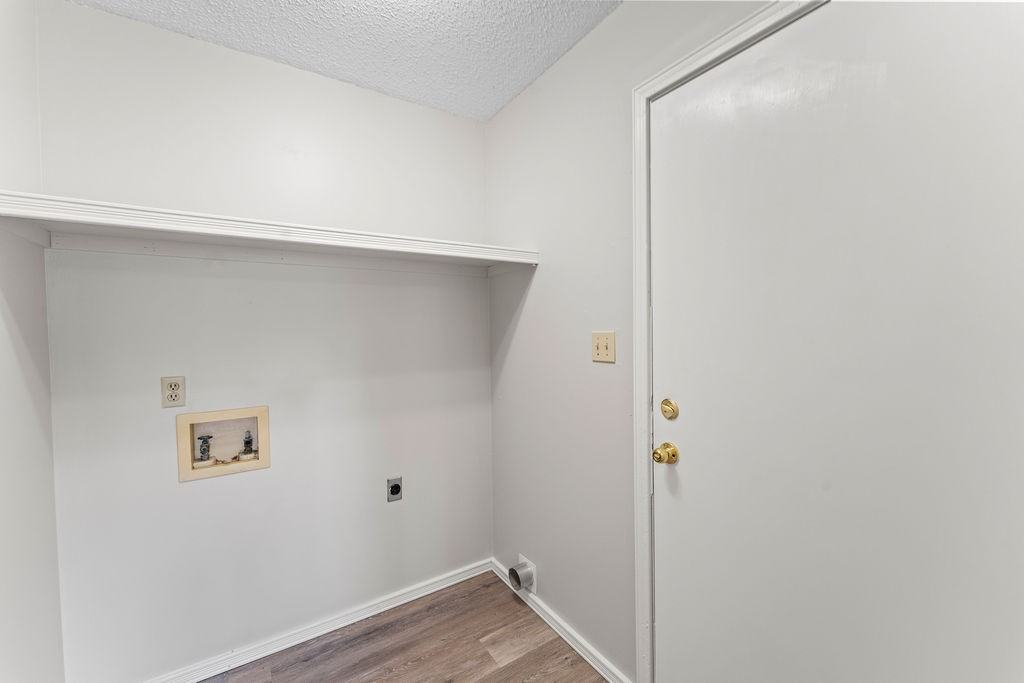 2462 N Homewood Ave #1 - Photo 5 of 14