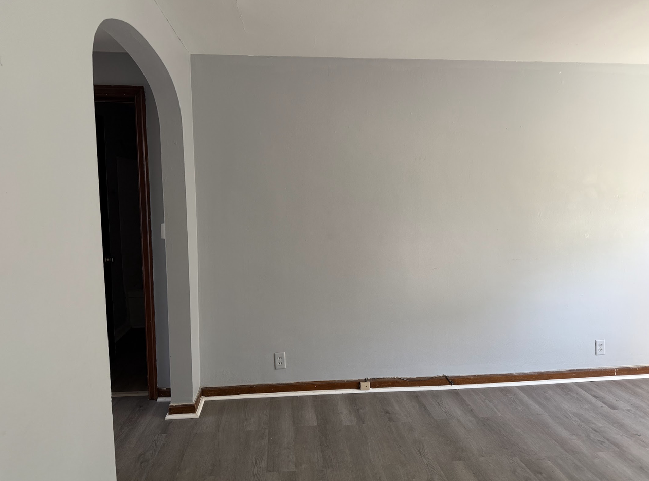 345 East Bruce Avenue - 34 Crescent St Johnson City LLC - 4 #4 - Photo 3 of 13