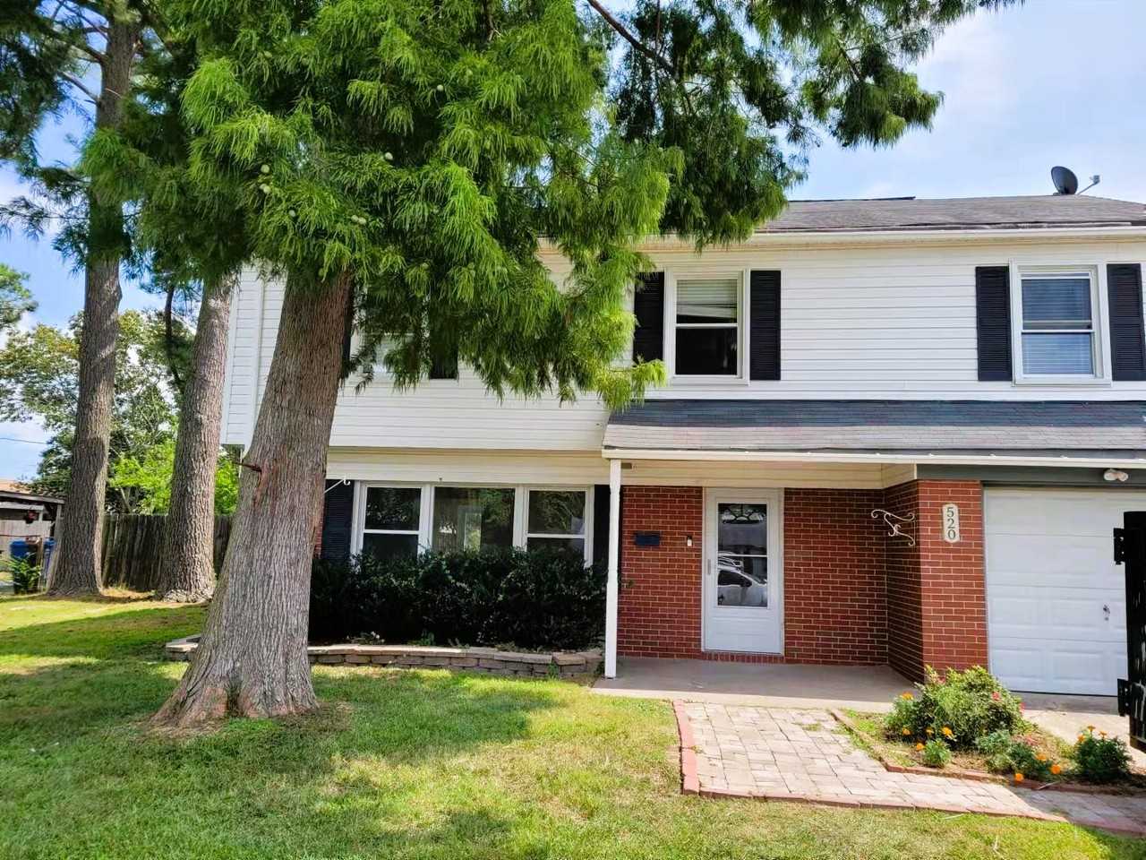 520 Williamsburg Rd #1 - Photo 2 of 37