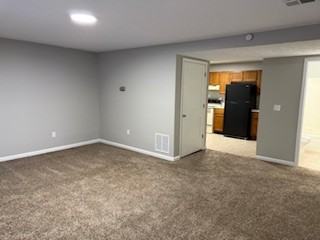 401 Garden City Dr #F - Photo 5 of 8