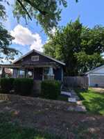 featured image of 103 E 17th St #1