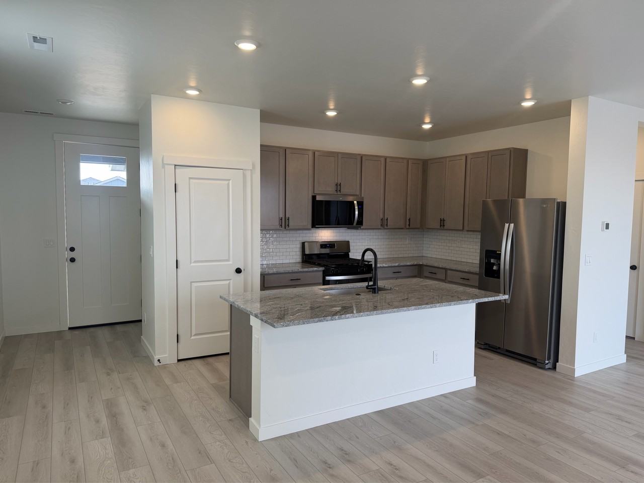 7862 E Hilton Head St #7862 - Photo 2 of 10