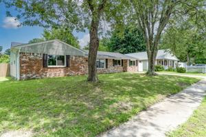 featured image of 2916 Knight Rd #1