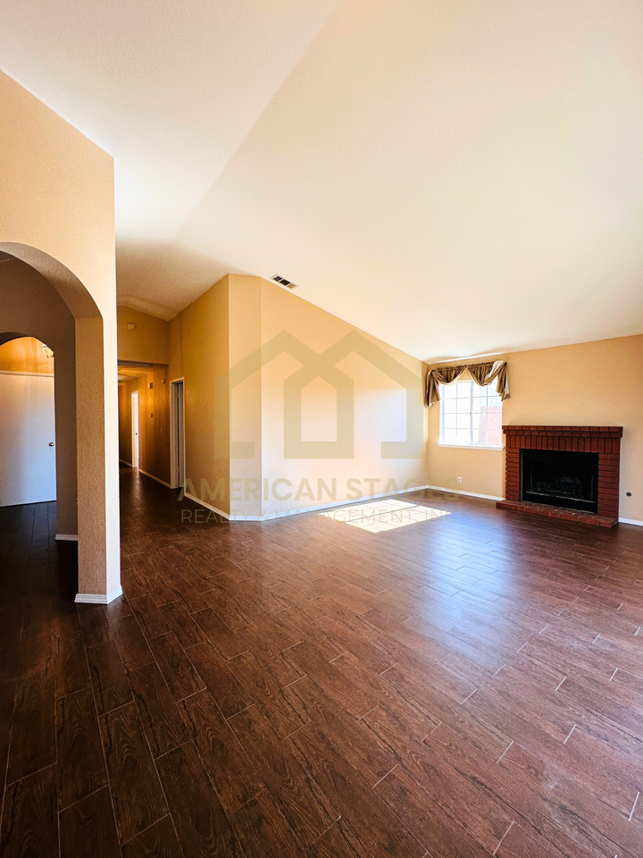 4281 Ridgecrest St #1 - Photo 5 of 22