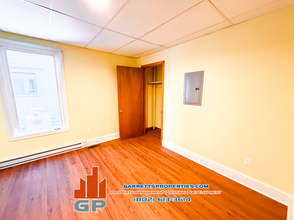 36 Maple Ave #2 - Photo 5 of 11