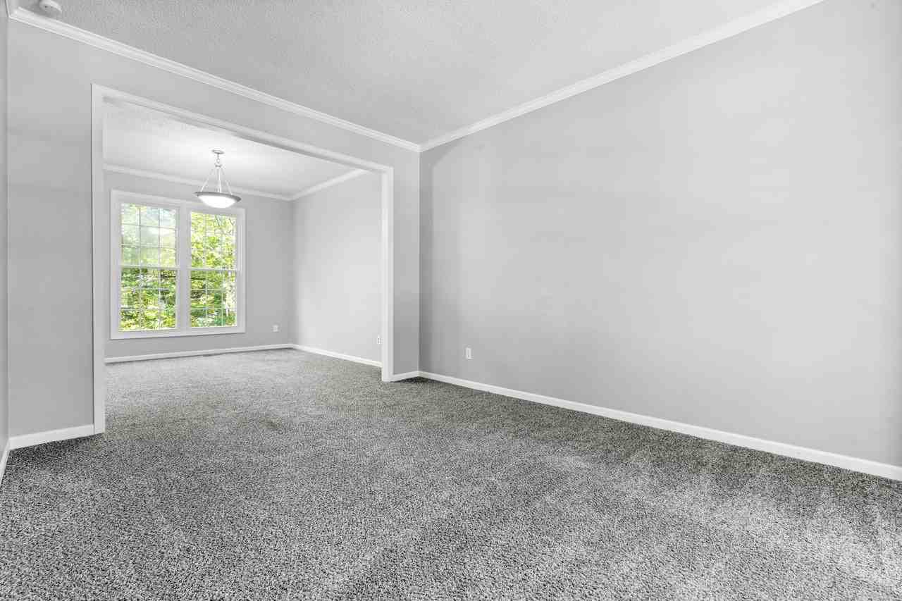 6128 W 157th St #1 - Photo 6 of 40