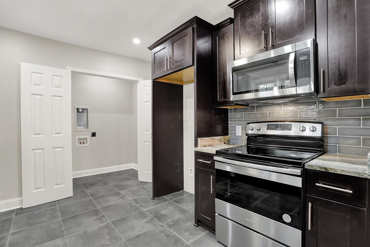 3651 Galloway Ave #1 - Photo 6 of 14