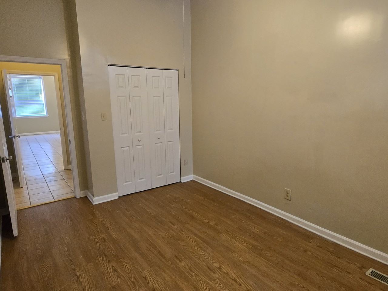 3113 Magnolia Ave 1st Fl #3113-1stFL - Photo 6 of 7