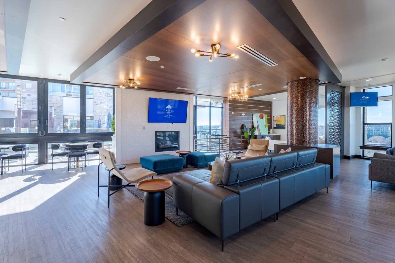 Gables Park Plaza - Photo 7 of 20