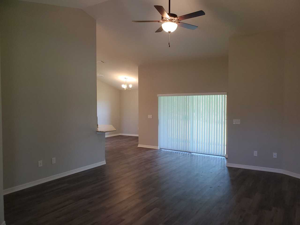 5076 Sw 104th Loop #1 - Photo 3 of 12