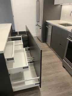 195 Hunter St E #312 - Photo 6 of 15